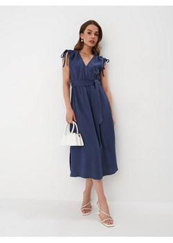 Mohito - Midi sukienka z wiązaniem - Granatowy ze sklepu Mohito w kategorii Sukienki - zdjęcie 161247171