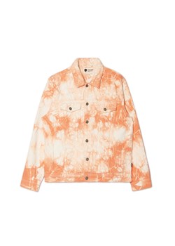Cropp - Jeansowa kurtka tie-dye - pomarańczowy ze sklepu Cropp w kategorii Kurtki męskie - zdjęcie 161262420