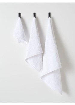 Sinsay - Ręcznik bawełniany we wzory - biały ze sklepu Sinsay w kategorii Ręczniki - zdjęcie 161364252