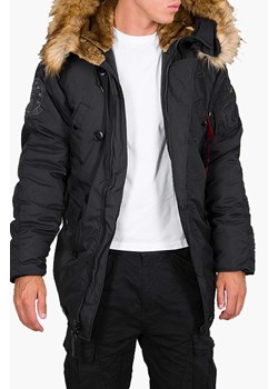 Alpha Industries kurtka Explorer męska kolor czarny zimowa 193128.03 ze sklepu PRM w kategorii Kurtki męskie - zdjęcie 161394382