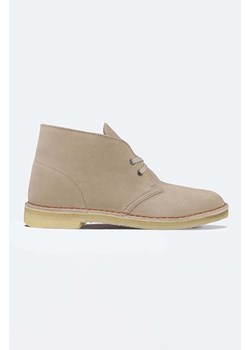 Clarks Originals trzewiki Desert Boot kolor beżowy 26155527 ze sklepu PRM w kategorii Buty zimowe męskie - zdjęcie 161406104
