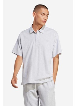 adidas Originals polo bawełniane Premium Essentials Polo Shirt kolor szary gładki IC5120-SZARY ze sklepu PRM w kategorii T-shirty męskie - zdjęcie 161407974