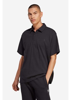 adidas Originals polo bawełniane Essentials kolor czarny gładki HR8677-CZARNY ze sklepu PRM w kategorii T-shirty męskie - zdjęcie 161409871