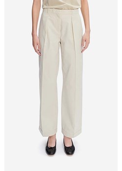 A.P.C. spodnie bawełniane Grand Pantal Camila kolor beżowy proste medium waist COEPY.F08401-ECRU ze sklepu PRM w kategorii Spodnie damskie - zdjęcie 161411103