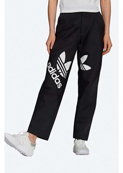 adidas spodnie Suit Pant damskie kolor czarny szerokie high waist H59024-CZARNY ze sklepu PRM w kategorii Spodnie damskie - zdjęcie 161411104