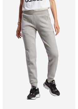 adidas Originals spodnie dresowe damskie kolor szary gładkie IA6460-MGREYH ze sklepu PRM w kategorii Spodnie damskie - zdjęcie 161416240