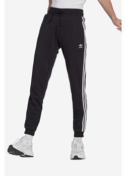 adidas Originals spodnie dresowe kolor czarny z aplikacją IB7455 ze sklepu PRM w kategorii Spodnie damskie - zdjęcie 161416650