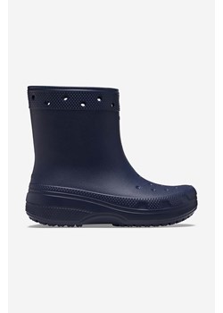 Crocs kalosze Classic Rain Boot kolor niebieski 208363.NAVY-NAVY ze sklepu PRM w kategorii Buty zimowe męskie - zdjęcie 161416702