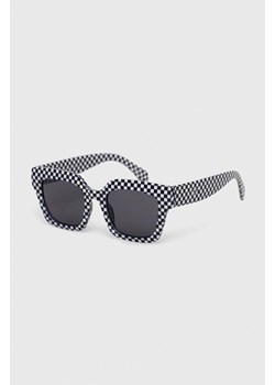 Vans okulary przeciwsłoneczne męskie kolor czarny VN0A7PQZY281-BLACKWHITE ze sklepu PRM w kategorii Okulary przeciwsłoneczne męskie - zdjęcie 161418302