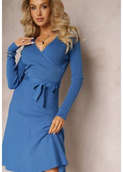 Niebieska Rozkloszowana Sukienka Sweterkowa z Kopertowym Dekoltem Fiorrtte ze sklepu Renee odzież w kategorii Sukienki - zdjęcie 161420503