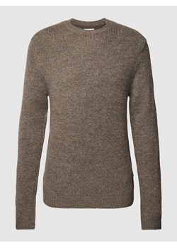 Sweter z dzianiny z okrągłym dekoltem model ‘Karl’ ze sklepu Peek&Cloppenburg  w kategorii Swetry męskie - zdjęcie 161427761