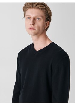 Sinsay - Sweter z dekoltem w serek - czarny ze sklepu Sinsay w kategorii Swetry męskie - zdjęcie 161429021