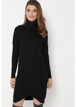 Czarna Sweterkowa Sukienka z Golfem i Asymetrycznym Dołem Elisane ze sklepu Born2be Odzież w kategorii Sukienki - zdjęcie 161438423