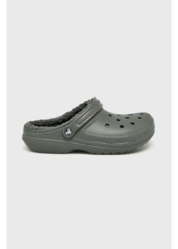 Crocs - Kapcie Classic Lined Clog 203591 ze sklepu ANSWEAR.com w kategorii Kapcie męskie - zdjęcie 161467893