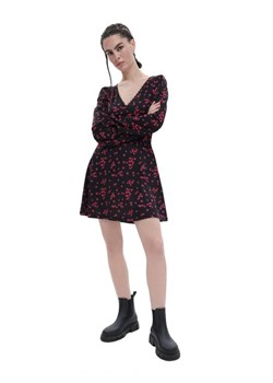 Cropp - Sukienka w kwiatowy wzór - czarny ze sklepu Cropp w kategorii Sukienki - zdjęcie 161516760