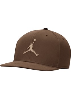 Regulowana czapka Jordan Pro Jumpman - Brązowy ze sklepu Nike poland w kategorii Czapki z daszkiem męskie - zdjęcie 161520660