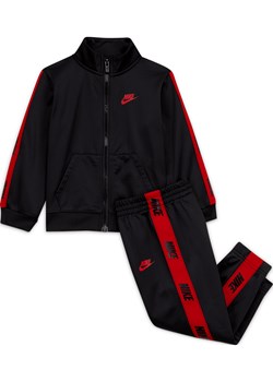 Dres dla niemowląt (12-24 M) Nike Sportswear - Czerń ze sklepu Nike poland w kategorii Dresy chłopięce - zdjęcie 161521722