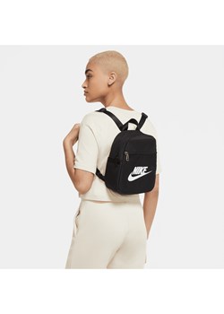 Damski plecak mini Nike Sportswear Futura 365 (6 l) - Czerń ze sklepu Nike poland w kategorii Plecaki - zdjęcie 161523740