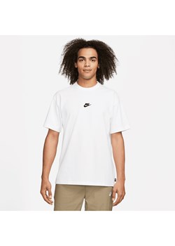 T-shirt męski Nike Sportswear Premium Essentials - Biel ze sklepu Nike poland w kategorii T-shirty męskie - zdjęcie 161527093