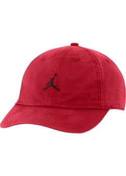 Czapka z efektem sprania Jordan Jumpman Heritage86 - Czerwony ze sklepu Nike poland w kategorii Czapki z daszkiem męskie - zdjęcie 161527452
