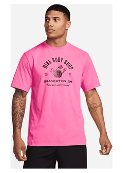 Męska koszulka z krótkim rękawem do fitnessu Nike Dri-FIT UV Hyverse - Różowy ze sklepu Nike poland w kategorii T-shirty męskie - zdjęcie 161527652