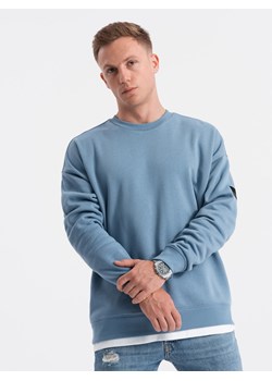 Bluza męska OVERSIZE z imitacją koszulki - niebieska V5 OM-SSNZ-0126 ze sklepu ombre w kategorii Bluzy męskie - zdjęcie 161563683