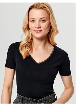 Sinsay - Koszulka z koronką - czarny ze sklepu Sinsay w kategorii Bluzki damskie - zdjęcie 161571434