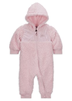 Pajacyk z zamkiem na całej długości dla niemowląt (0–9 M) Nike - Różowy ze sklepu Nike poland w kategorii Kombinezony i kurtki - zdjęcie 161574213