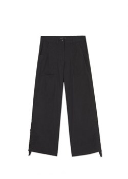 Cropp - Czarne spodnie straight - czarny ze sklepu Cropp w kategorii Spodnie damskie - zdjęcie 161604674