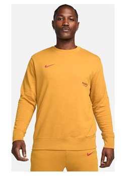 Męska piłkarska bluza dresowa z dzianiny z półokrągłym dekoltem Nike Paris Saint-Germain Club - Brązowy ze sklepu Nike poland w kategorii Bluzy męskie - zdjęcie 161610271
