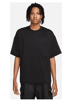 Męska koszulka z krótkim rękawem Dri-FIT Nike Sportswear Tech Pack - Czerń ze sklepu Nike poland w kategorii T-shirty męskie - zdjęcie 161610301