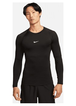 Męska przylegająca koszulka z długim rękawem do fitnessu Dri-FIT Nike Pro - Czerń ze sklepu Nike poland w kategorii T-shirty męskie - zdjęcie 161610940