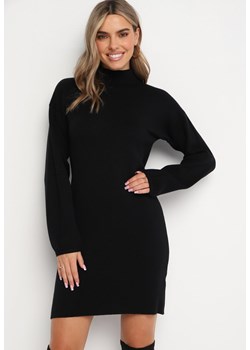 Czarna Sweterkowa Sukienka Mini z Gładkiej Dzianiny Narel ze sklepu Born2be Odzież w kategorii Sukienki - zdjęcie 161639012