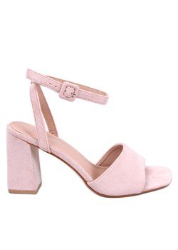 Sandałki na słupku Loya Pink różowe ze sklepu ButyModne.pl w kategorii Sandały damskie - zdjęcie 161648864