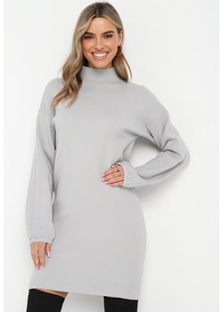 Jasnoszara Sweterkowa Sukienka Mini z Gładkiej Dzianiny Narel ze sklepu Born2be Odzież w kategorii Sukienki - zdjęcie 161663112