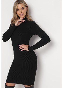 Czarna Dzianinowa Sukienka z Golfem w Prążki Yrenna ze sklepu Born2be Odzież w kategorii Sukienki - zdjęcie 161683210
