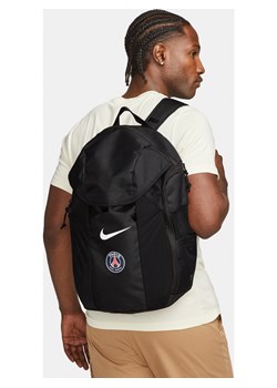 Plecak piłkarski Paris Saint-Germain Academy (30 l) - Czerń ze sklepu Nike poland w kategorii Plecaki - zdjęcie 161699684