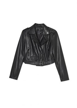 Cropp - Czarna kurtka z imitacji skóry - czarny ze sklepu Cropp w kategorii Kurtki damskie - zdjęcie 161765633