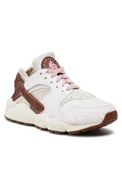 Nike Buty Air Huarache DM9463 100 Beżowy ze sklepu MODIVO w kategorii Buty sportowe damskie - zdjęcie 161807464