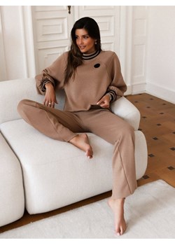 Bluza Meggie Karmelowa ze sklepu Lisa Mayo w kategorii Bluzy damskie - zdjęcie 161840892