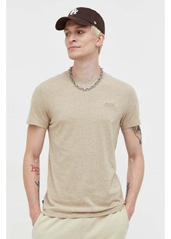 Superdry t-shirt bawełniany kolor beżowy gładki ze sklepu ANSWEAR.com w kategorii T-shirty męskie - zdjęcie 161842703