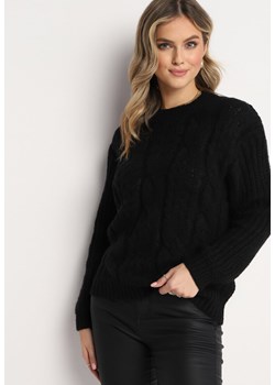 Czarny Klasyczny Sweter z Modnym Splotem Viloma ze sklepu Born2be Odzież w kategorii Swetry damskie - zdjęcie 161930173