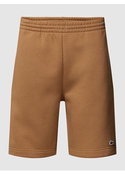 Szorty z dzianiny dresowej z aplikacją z logo ze sklepu Peek&Cloppenburg  w kategorii Spodenki męskie - zdjęcie 161944970