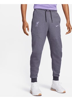Męskie joggery piłkarskie Nike Liverpool F.C. Tech Fleece Third - Szary ze sklepu Nike poland w kategorii Spodnie męskie - zdjęcie 161947744