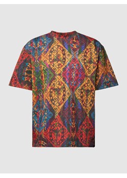 T-shirt we wzory na całej powierzchni ze sklepu Peek&Cloppenburg  w kategorii T-shirty męskie - zdjęcie 161958963