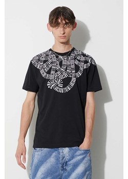 Marcelo Burlon t-shirt bawełniany Snake Wings kolor czarny wzorzysty ze sklepu PRM w kategorii T-shirty męskie - zdjęcie 161985243