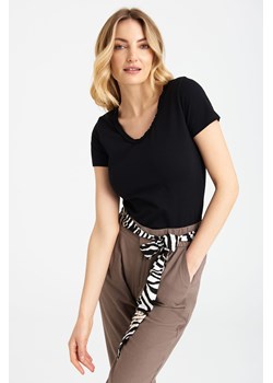 T-shirt damski z dekoltem w serek czarny ze sklepu 5.10.15 w kategorii Bluzki damskie - zdjęcie 161985974