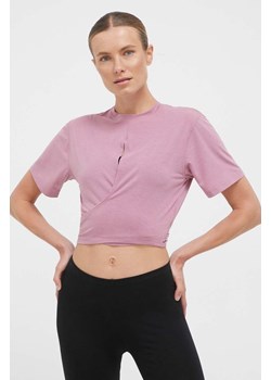 adidas Performance t-shirt do jogi Studio kolor różowy ze sklepu ANSWEAR.com w kategorii Bluzki damskie - zdjęcie 162004150