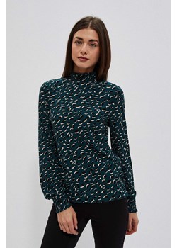 Zielona bluzka damska z długim rękawem i geometrycznym wzorem ze sklepu 5.10.15 w kategorii Bluzki damskie - zdjęcie 162033321