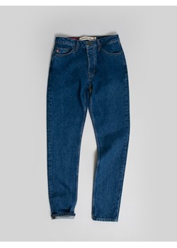 Spodnie jeans damskie proste z kolekcji Authentic 500 ze sklepu Big Star w kategorii Jeansy damskie - zdjęcie 162040791